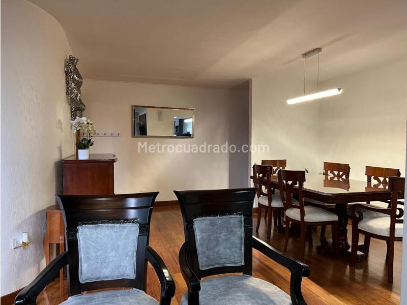 Apartamento Amoblado de 4 Alcobas en Poblado - 7