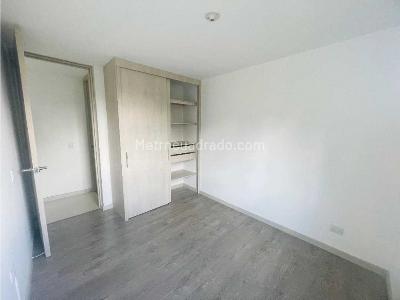 Apartamento de 3 alcobas en venta en La Doctora, Sabaneta, 70 m² · foto 7 de 20