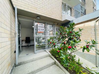 Local Comercial en Arriendo, Belen Miravalle, Medellín