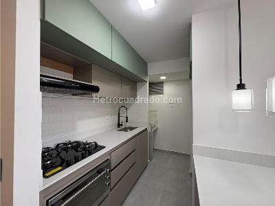 Apartamento de 2 alcobas en venta en Barro Blanco, Rionegro, 58 m² · foto 3 de 20