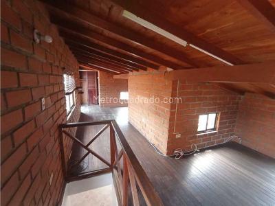 Apartamento de 2 alcobas en venta en Cabañitas, Bello, 115 m² · foto 8 de 20