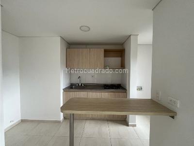 Apartamento de 2 alcobas en venta en Ditaires, Itagüí, 59 m² · foto 6 de 20