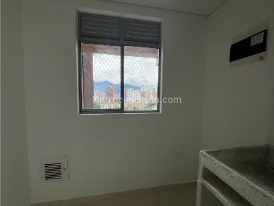 Apartamento de 2 alcobas en venta en Ditaires, Itagüí, 59 m² · foto 8 de 20