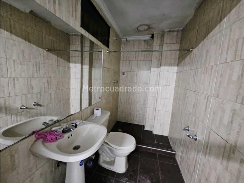 Bodega en Arriendo, Guayabal, Medellín - Más