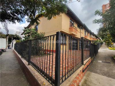 Casa de 5 alcobas en venta en Aldea Verde, Sabaneta, 136 m² · foto 4 de 20