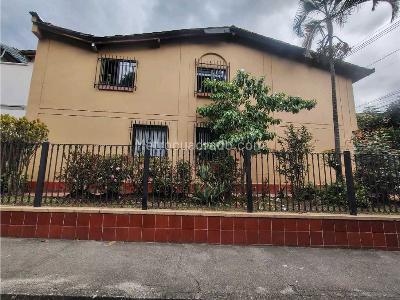 Casa de 5 alcobas en venta en Aldea Verde, Sabaneta, 136 m² · foto 5 de 20