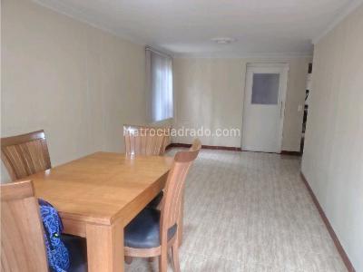 Casa de 5 alcobas en venta en Aldea Verde, Sabaneta, 136 m² · foto 7 de 20
