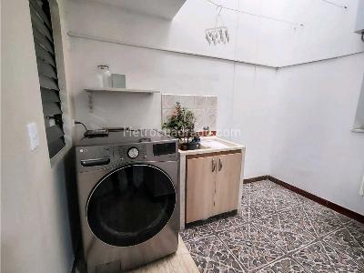Casa de 5 alcobas en venta en Aldea Verde, Sabaneta, 136 m² · foto 15 de 20