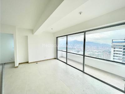 Apartamento de 3 alcobas en venta en Aves Maria, Sabaneta, 63 m² · foto 2 de 14