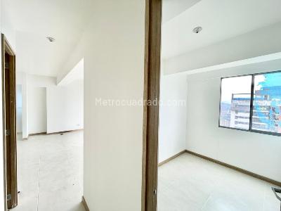 Apartamento de 3 alcobas en venta en Aves Maria, Sabaneta, 63 m² · foto 7 de 14