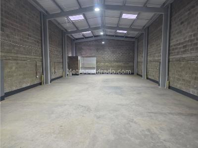 Warehouse for rent in Las Vegas, Sabaneta