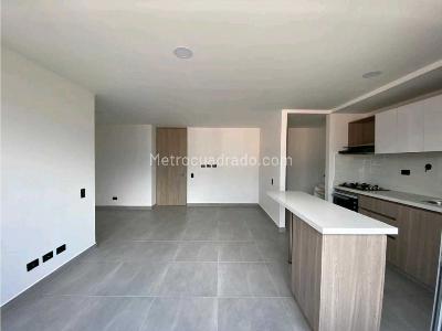Apartamento de 3 alcobas en venta en Ciudad Fabricato, Bello, 76 m² · foto 2 de 14