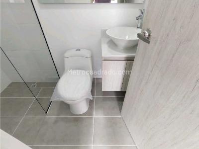 Apartamento de 2 alcobas en venta en Cañaveralejo, Sabaneta, 58 m² · foto 6 de 11