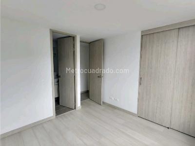 Apartamento de 2 alcobas en venta en Cañaveralejo, Sabaneta, 58 m² · foto 10 de 11