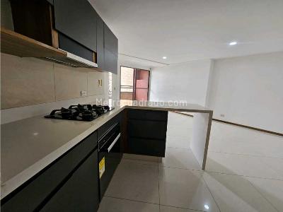 Apartamento de 3 alcobas en venta en Aves Maria, Sabaneta, 100 m² · foto 5 de 9