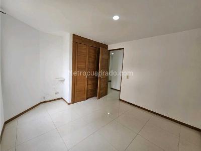 Apartamento de 3 alcobas en venta en Aves Maria, Sabaneta, 100 m² · foto 6 de 9