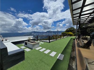 Casa de 5 alcobas en arriendo en Niquia, Bello · foto 20 de 20