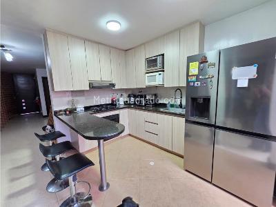 Casa en venta en Suramerica, Itagüí · foto 8 de 20