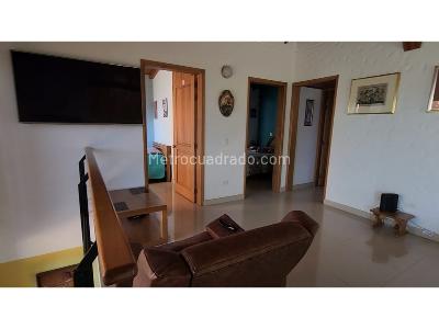 Casa de 5 alcobas en venta en Las Antillas, Envigado, 728 m² · foto 6 de 20