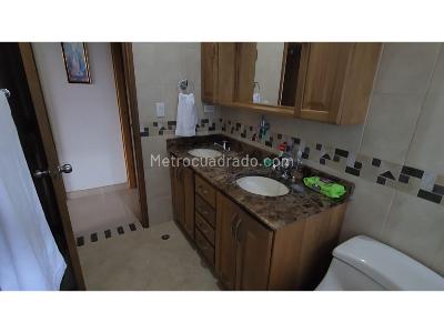 Casa de 5 alcobas en venta en Las Antillas, Envigado, 728 m² · foto 8 de 20