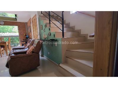 Casa de 5 alcobas en venta en Las Antillas, Envigado, 728 m² · foto 10 de 20