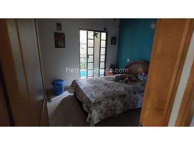 Casa de 5 alcobas en venta en Las Antillas, Envigado, 728 m² · foto 17 de 20