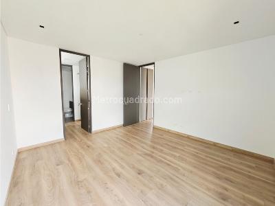Apartamento de 2 alcobas en venta en Alto De Las Palmas, Envigado, 143 m² · foto 7 de 20