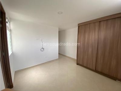 Apartamento de 3 alcobas en venta en Hospital Venancio Diaz, Sabaneta, 69 m² · foto 12 de 16