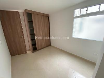Apartamento de 3 alcobas en venta en Hospital Venancio Diaz, Sabaneta, 69 m² · foto 15 de 16