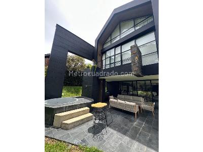 Casa de 4 alcobas en venta en Alto De Las Palmas, Envigado, 1614 m² · foto 4 de 20