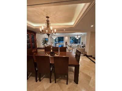 Casa de 4 alcobas en venta en El Escobero, Envigado, 457 m² · foto 9 de 20