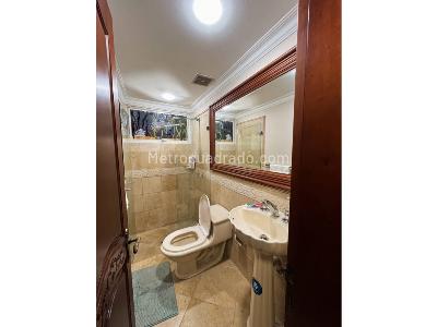 Casa de 4 alcobas en venta en El Escobero, Envigado, 457 m² · foto 18 de 20