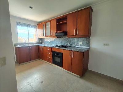 Apartamento en arriendo en Laureles, Medellín · foto 5 de 20