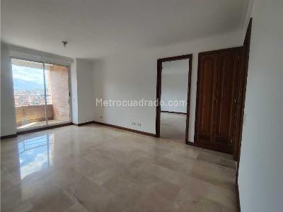 Apartamento en arriendo en Laureles, Medellín · foto 15 de 20