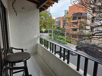 Apartamento de 3 alcobas en venta en Laureles, Medellín, 111 m² · foto 3 de 20