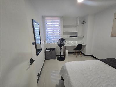 Apartamento en venta en Laureles, Medellín · foto 17 de 18