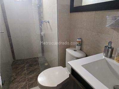 Apartamento de 2 alcobas en venta en La Doctora, Sabaneta, 52 m² · foto 15 de 20