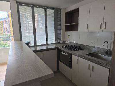 Apartamento de 3 alcobas en venta en Aves Maria, Sabaneta, 76 m² · foto 8 de 20