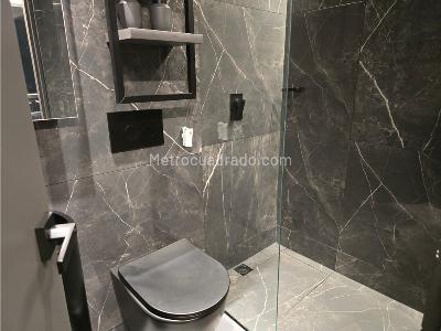 Apartamento de 2 alcobas en venta en Las Lomitas, Sabaneta, 171 m² · foto 9 de 20