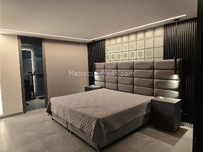 Apartamento de 2 alcobas en venta en Las Lomitas, Sabaneta, 171 m² · foto 11 de 20