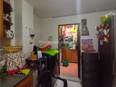 Apartamento de 4 alcobas en venta en Holanda, Sabaneta, 140 m² · foto 18 de 20