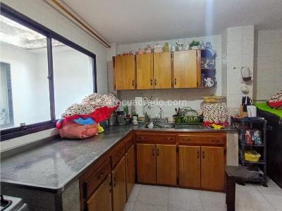Apartamento de 4 alcobas en venta en Holanda, Sabaneta, 140 m² · foto 19 de 20