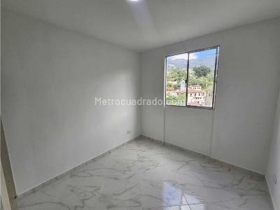 Apartamento de 2 alcobas en venta en La Doctora, Sabaneta, 50 m² · foto 6 de 19