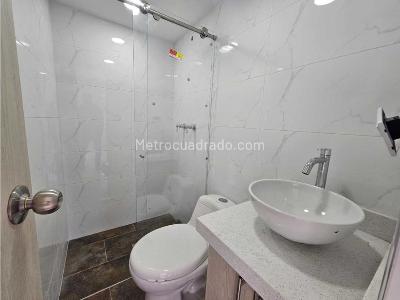Apartamento de 2 alcobas en venta en La Doctora, Sabaneta, 50 m² · foto 11 de 19