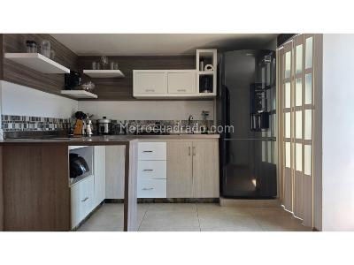Apartamento de 3 alcobas en venta en Madera, Bello, 64 m² · foto 9 de 20