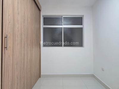 Apartamento de 3 alcobas en venta en La Doctora, Sabaneta, 55 m² · foto 19 de 20