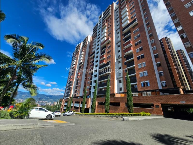 2BR Apartment in La Ferreria (64 m²)