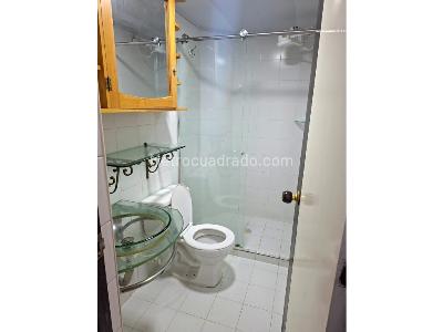 Apartamento de 3 alcobas en venta en Maria Auxiliadora, Sabaneta, 60 m² · foto 5 de 16