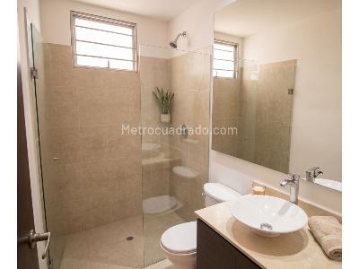 Apartamento en arriendo en La Orquidea, Envigado · foto 2 de 9