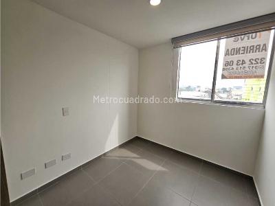Apartamento en arriendo en Guayabal, Medellín · foto 13 de 18